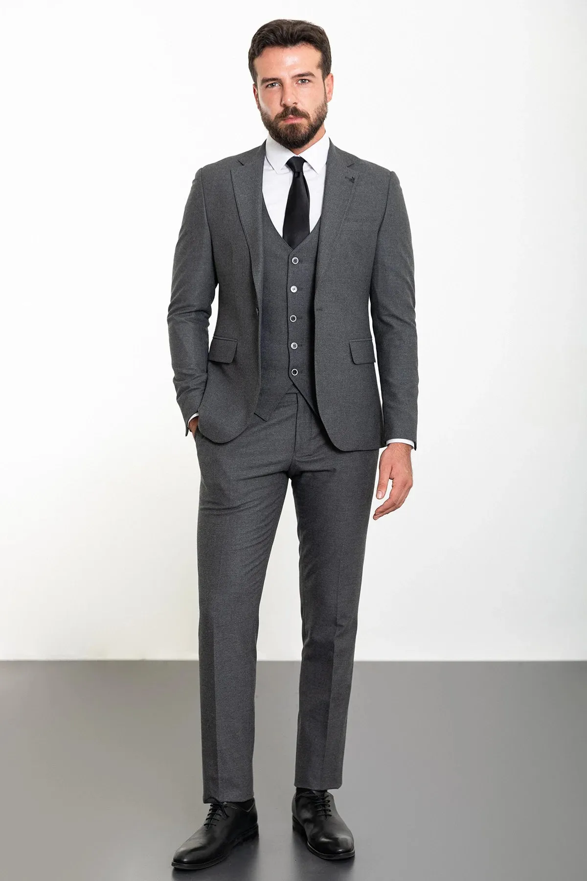 Bojoni Capena Anthracite Wool Slim Fit Suit