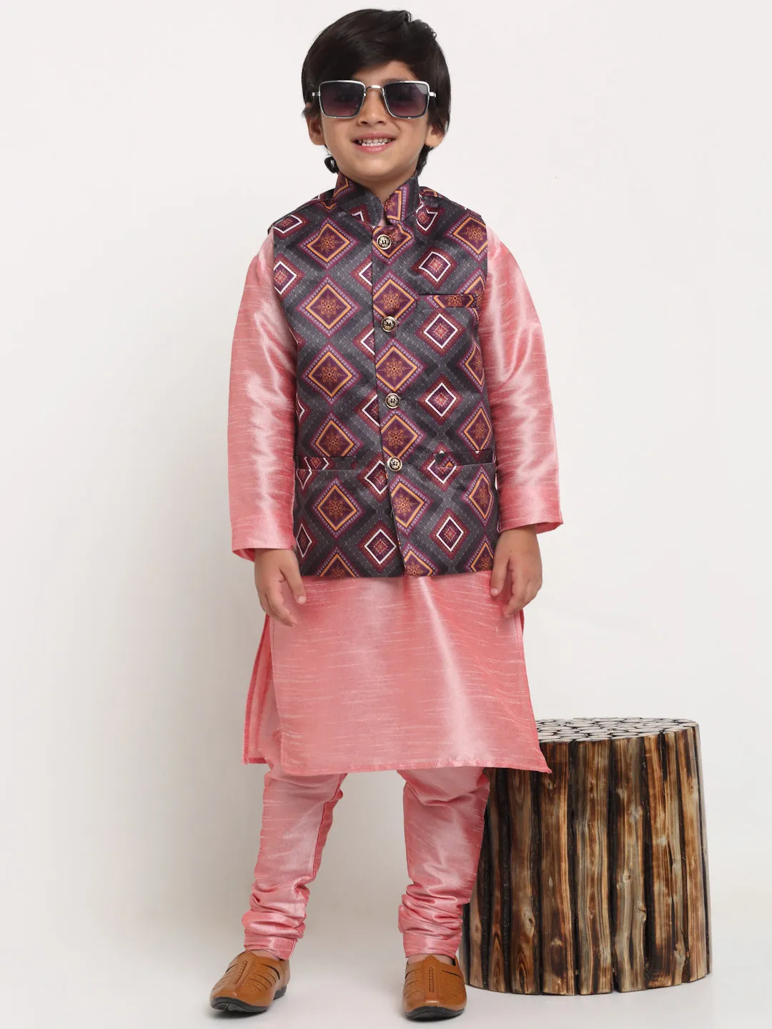 Boy's Pink Solid Kurta With Pyjama & Charcoal Grey Printed Nehrujacket Combos - Benstoke KIDS