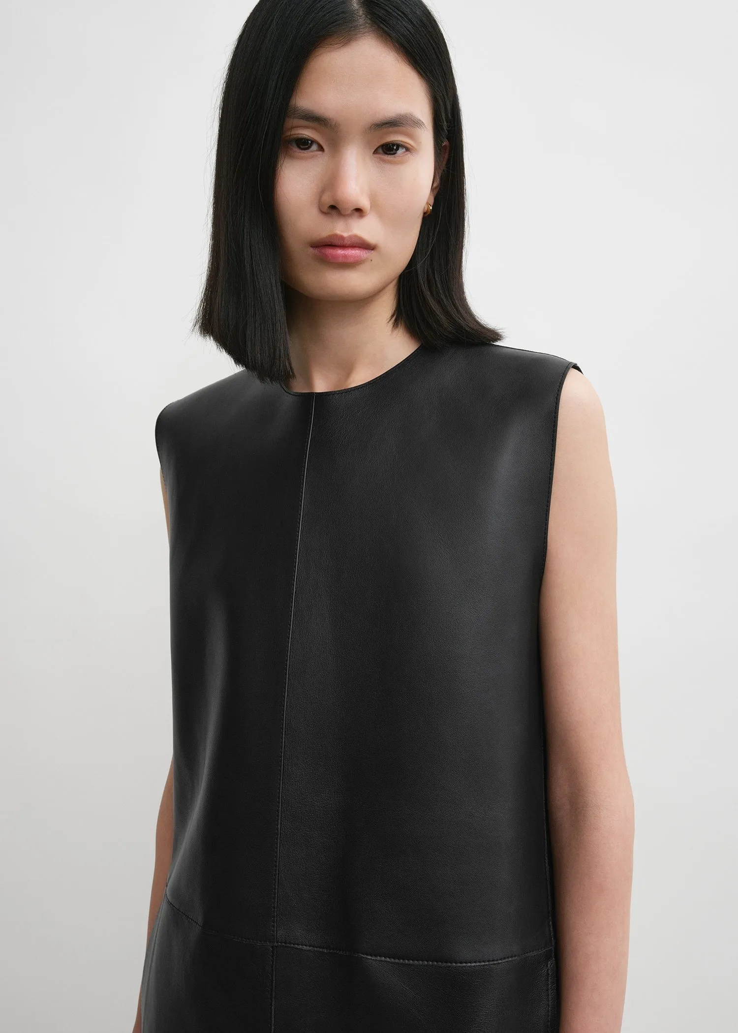 Double-faced leather top black