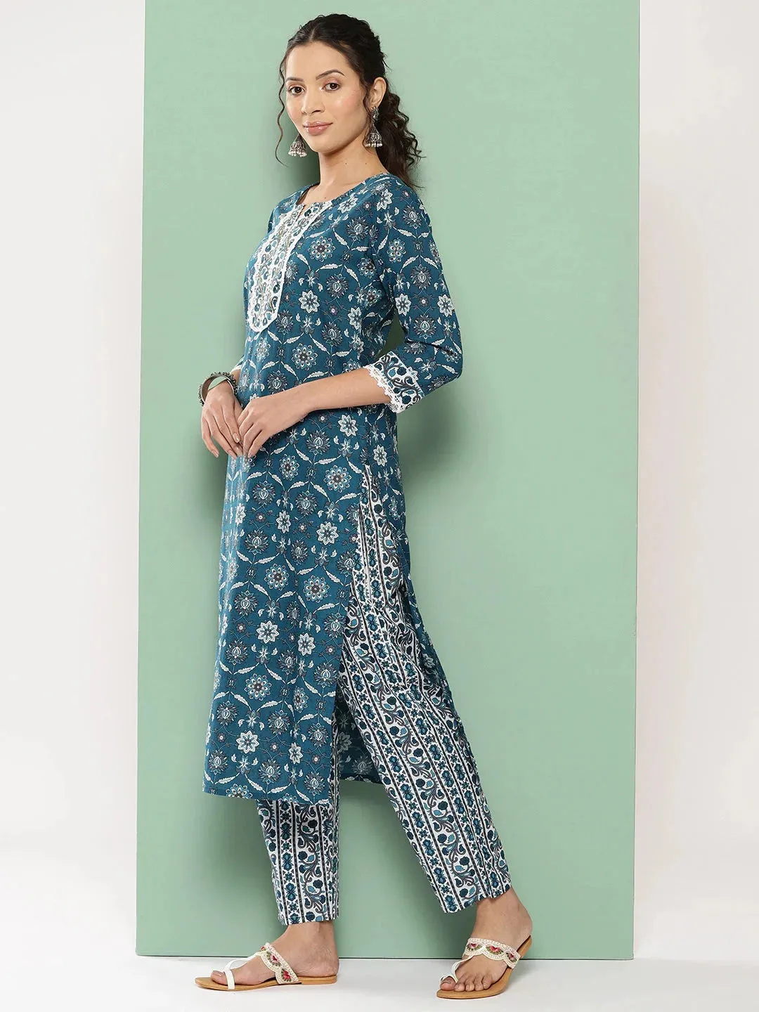 Floral Printed Regular Pure Cotton Kurta With Trousers & With Dupatta