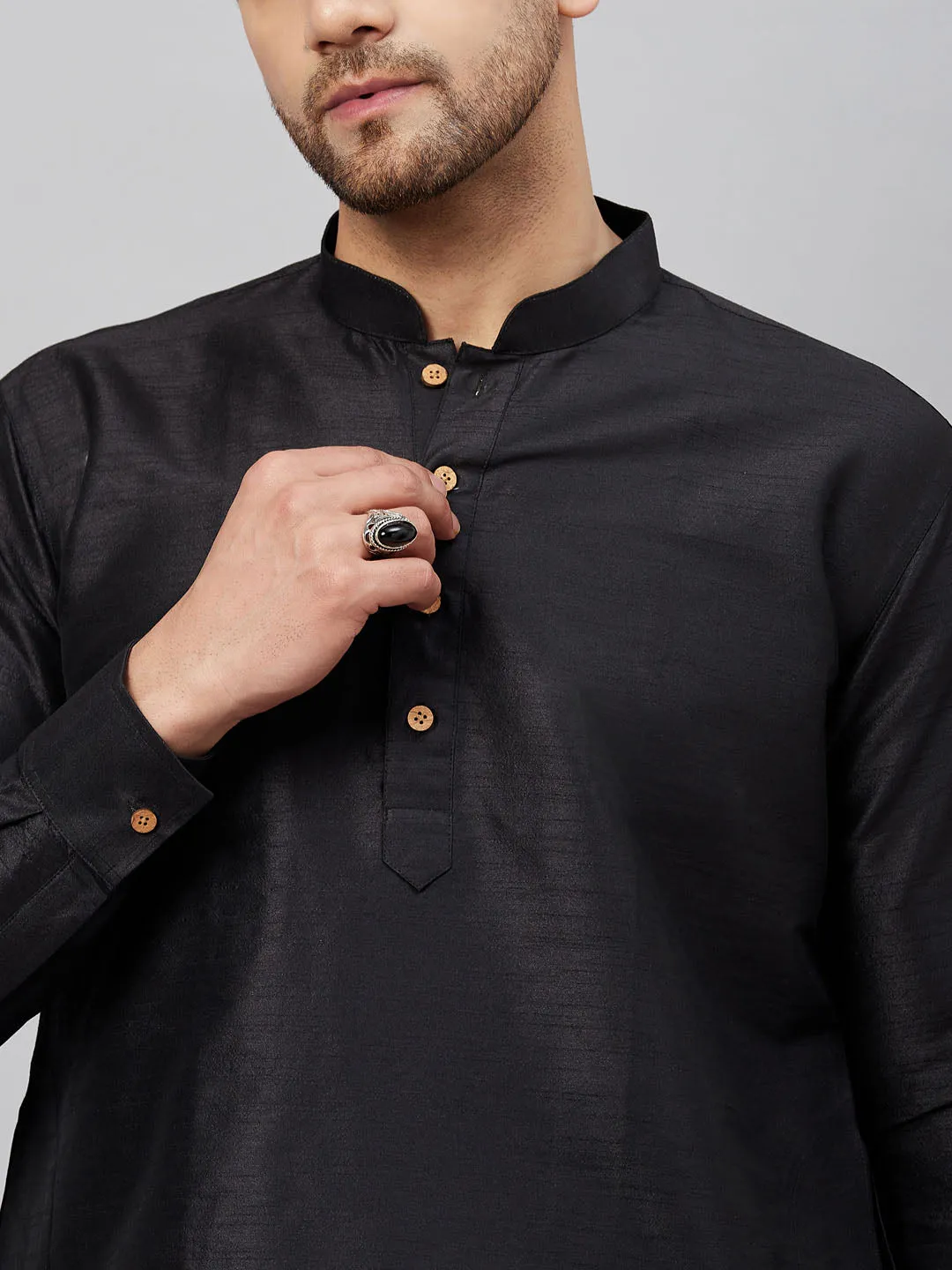 Jashvi Men's Black Silk Blend Curved Kurta