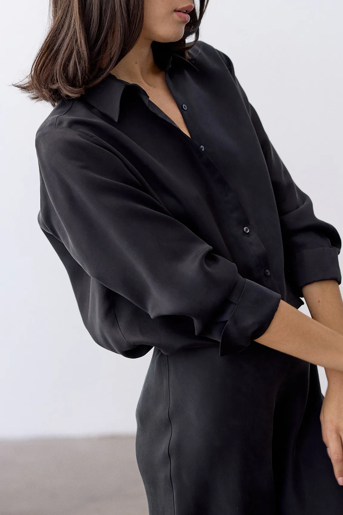 Pointed Collar Blouse Cupro - Ónix