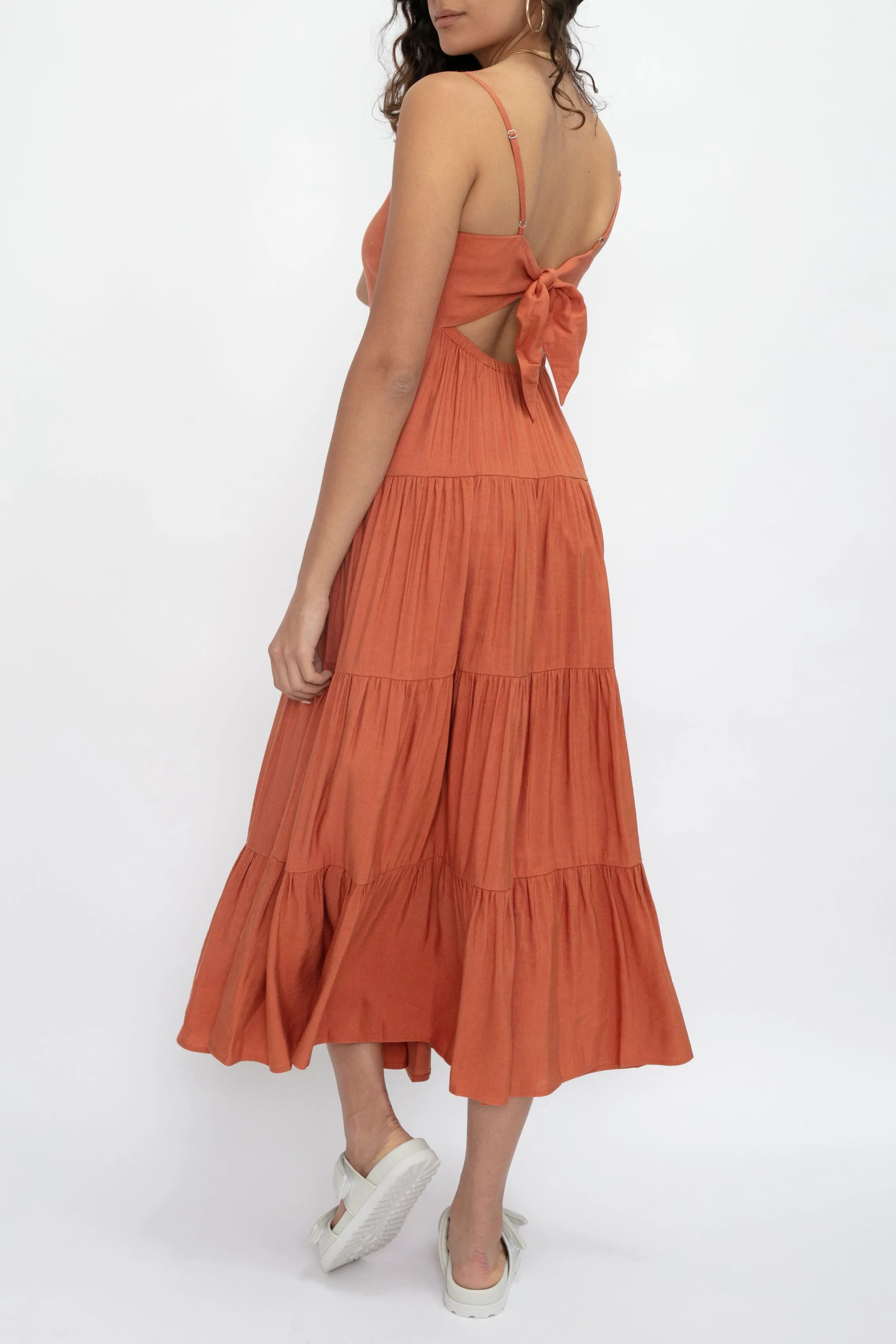 Veda Tiered Dress in Auburn