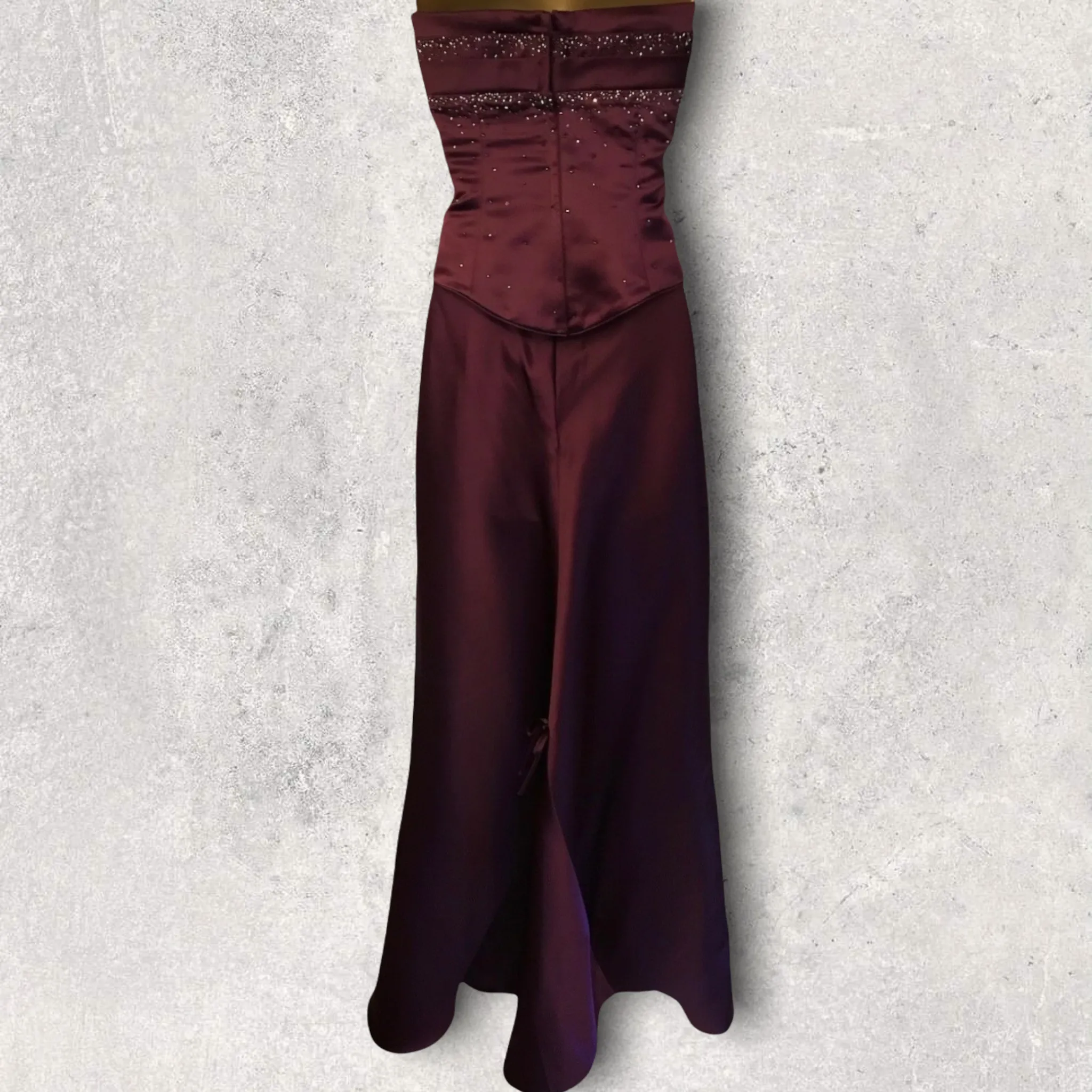 Veromia Womens Burgundy Satin Skirt & Bodice UK 10/12